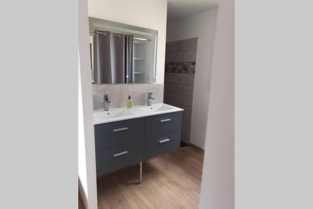 Le 18 Avenue Du Coteau 2/3 Personnes Tout Confort Charmes  Exterior foto